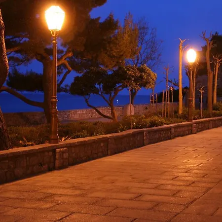 Blue Bench Krk