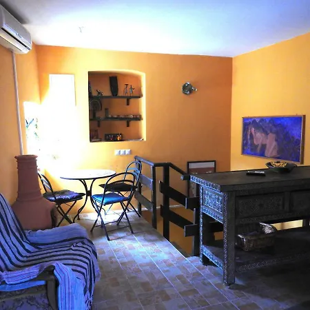 Blue Bench Krk Apartman *