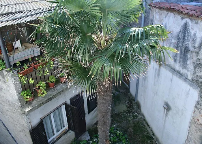 Blue Bench Krk 아파트